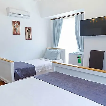 Hotell Ebruli 3*