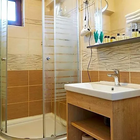 Hotell Ebruli Bozcaada